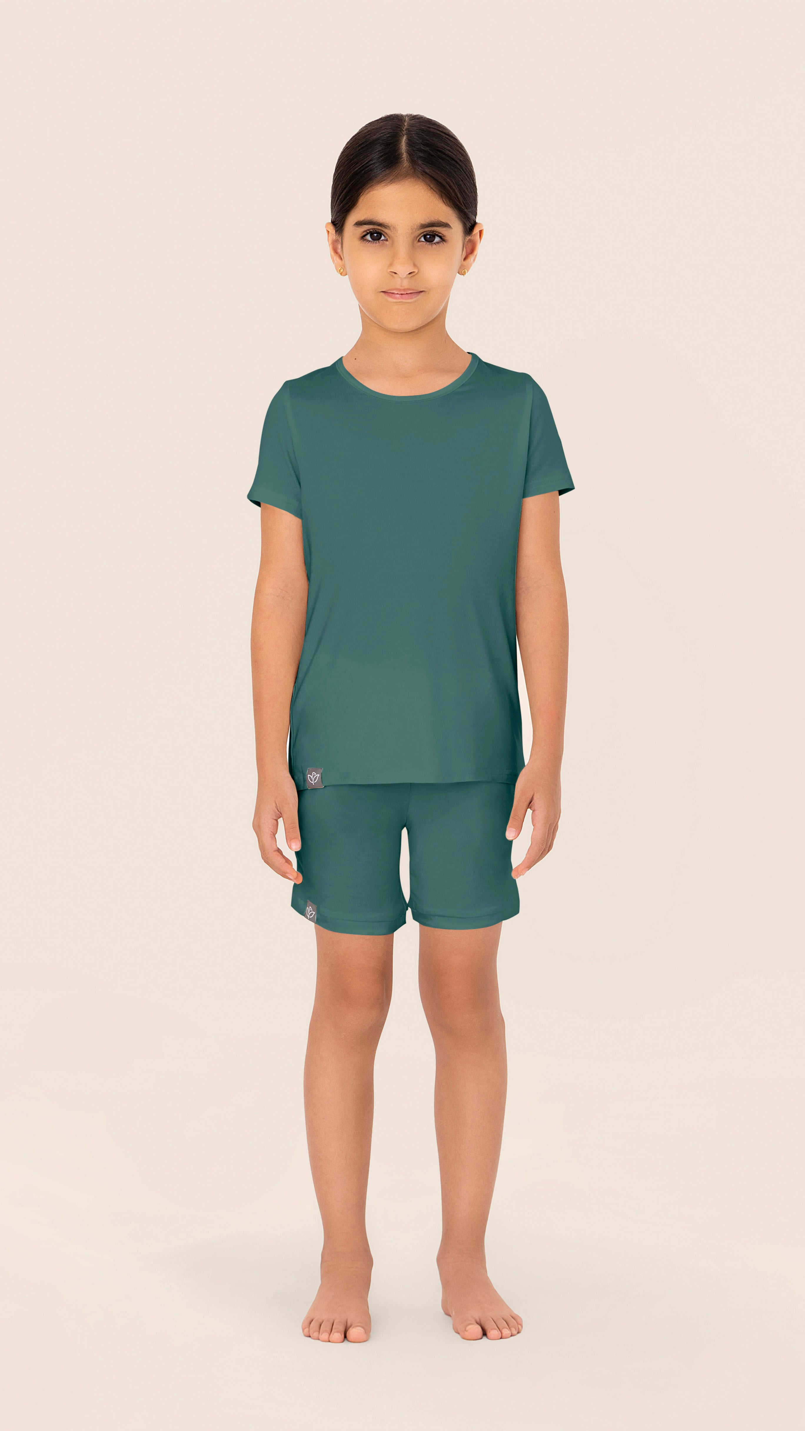 Unwind Shorts  - Evergreen